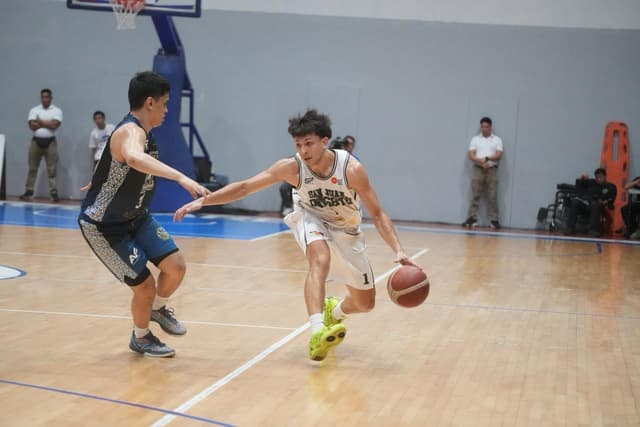 Wamar delivers in crunch time as Knights escape Darkhorse in OT - Philippines Mpbl Live Score